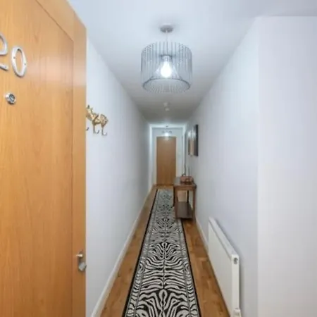 아파트 Luxury 2 Bed Fully Equipped Centre